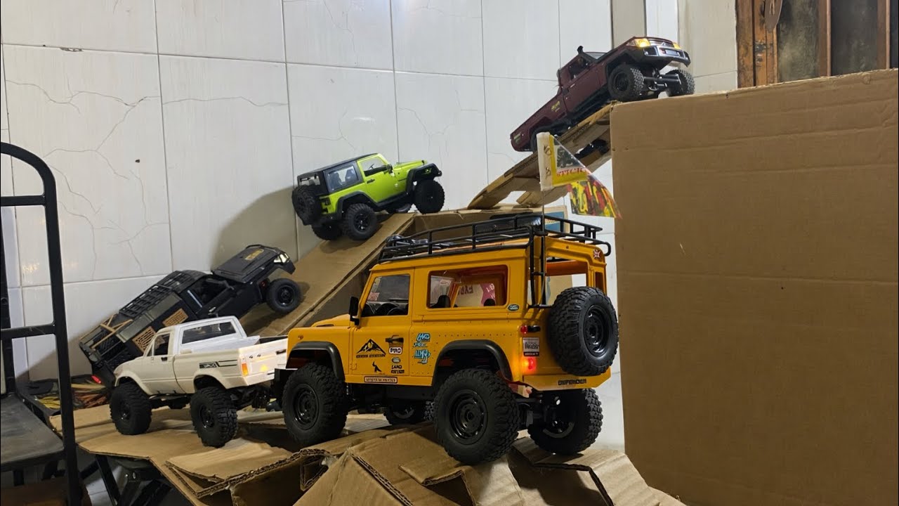 Extreme RC Car Cardboard Climbing Challenge | Off-Road RC Crawlers The Battle