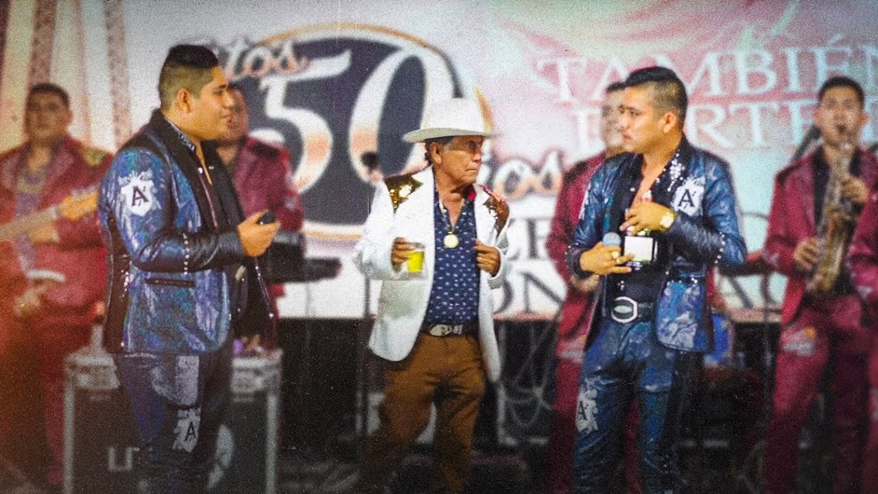 Los Pajaritos de Tacupa & Arkangel Musical - Amigo Mesero