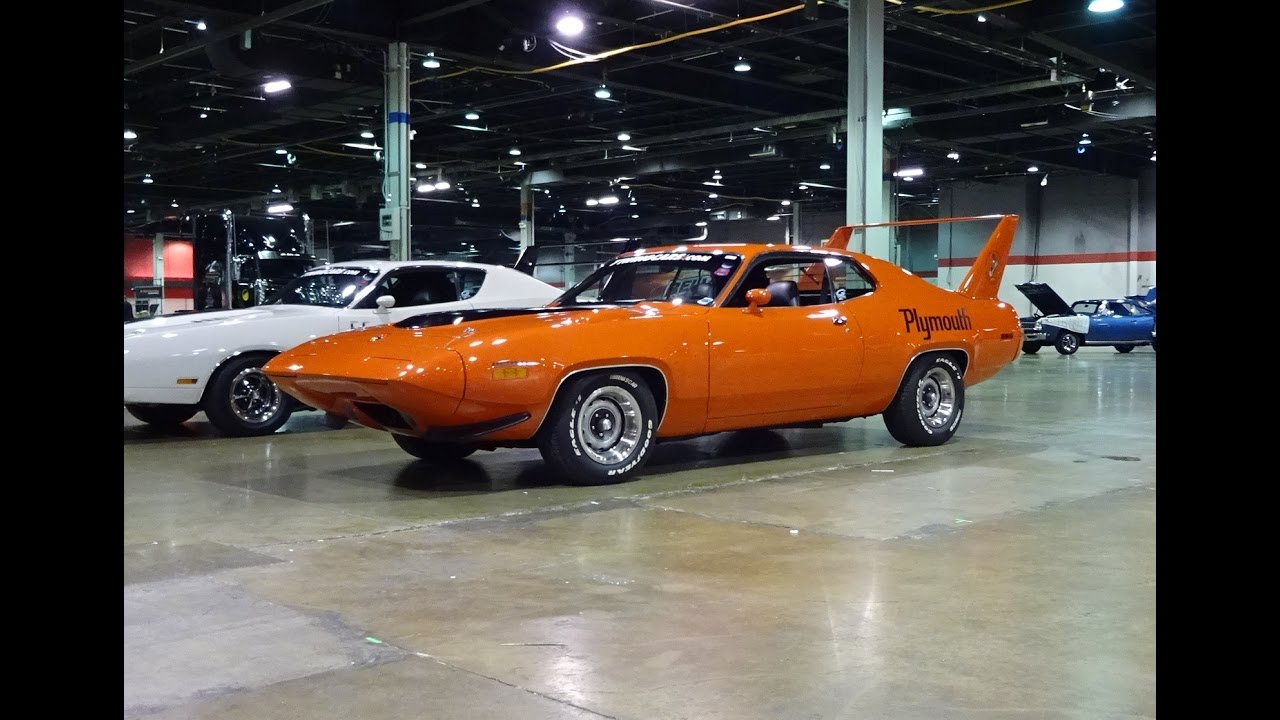 1971 Plymouth Superbird with a Sunroof & Hemi Engine Sound on My Car Story with Lou Costabile
