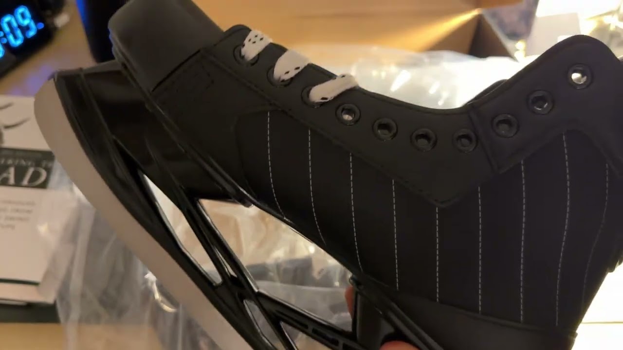 Unboxing Riedell Bruin Ice Skates - Durable, Comfortable Ice Hockey Skates for Men and Women