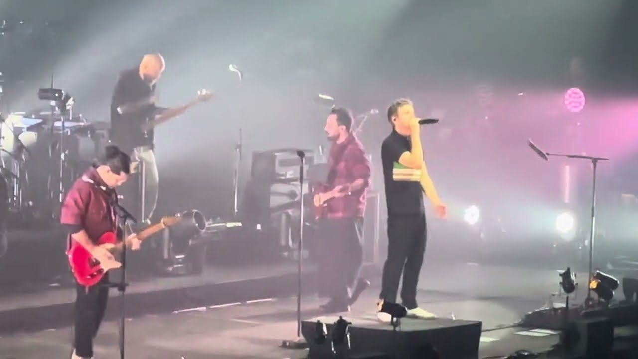 Kyo - Le chemin : Début Concert « Le chemin - 20 ans » Zénith de Lille 08/12/2023