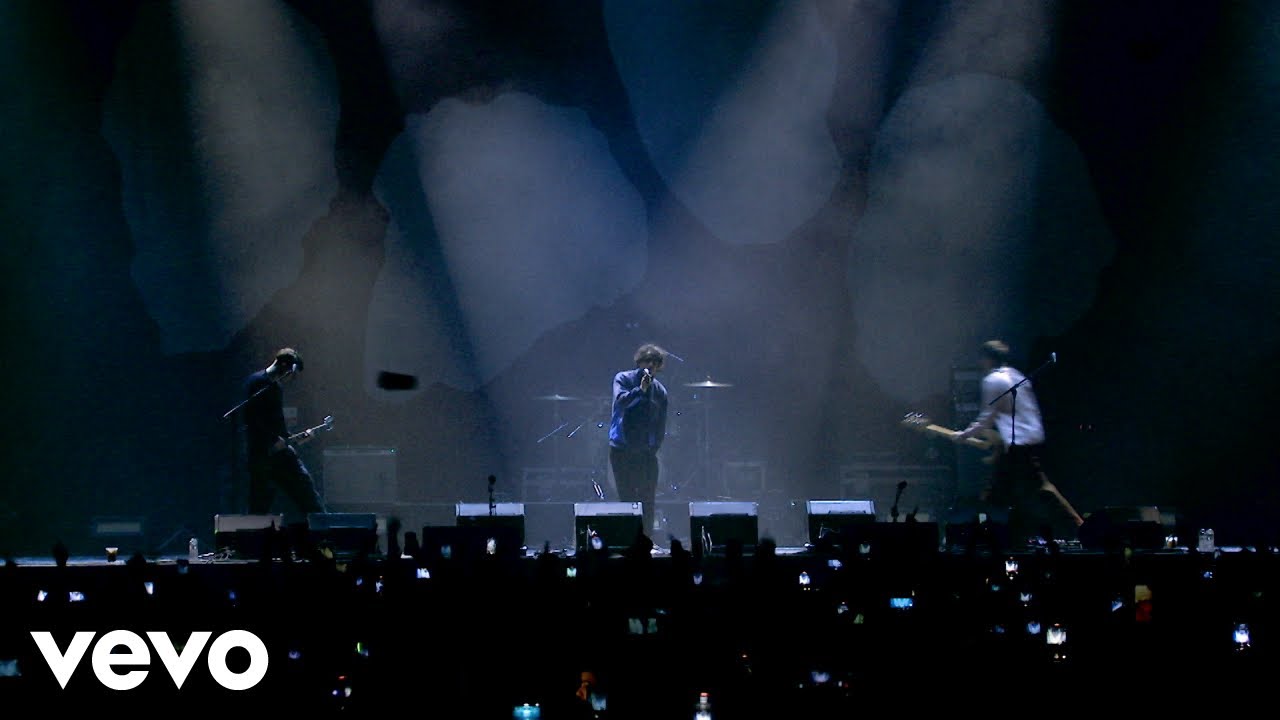 Aaaaaa#$!& / Granja escuela (En directo en el Wizink Center / Madrid, 2023)