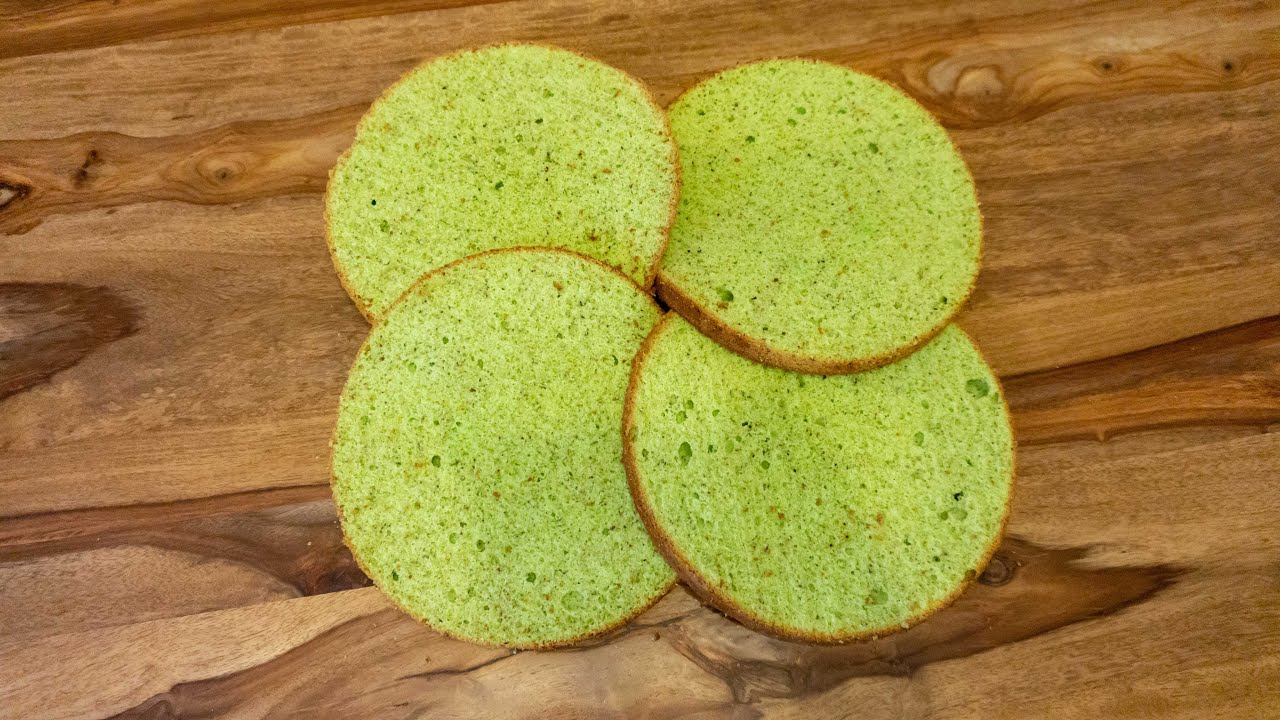 Pan di spagna con farina di pistacchio  🎂