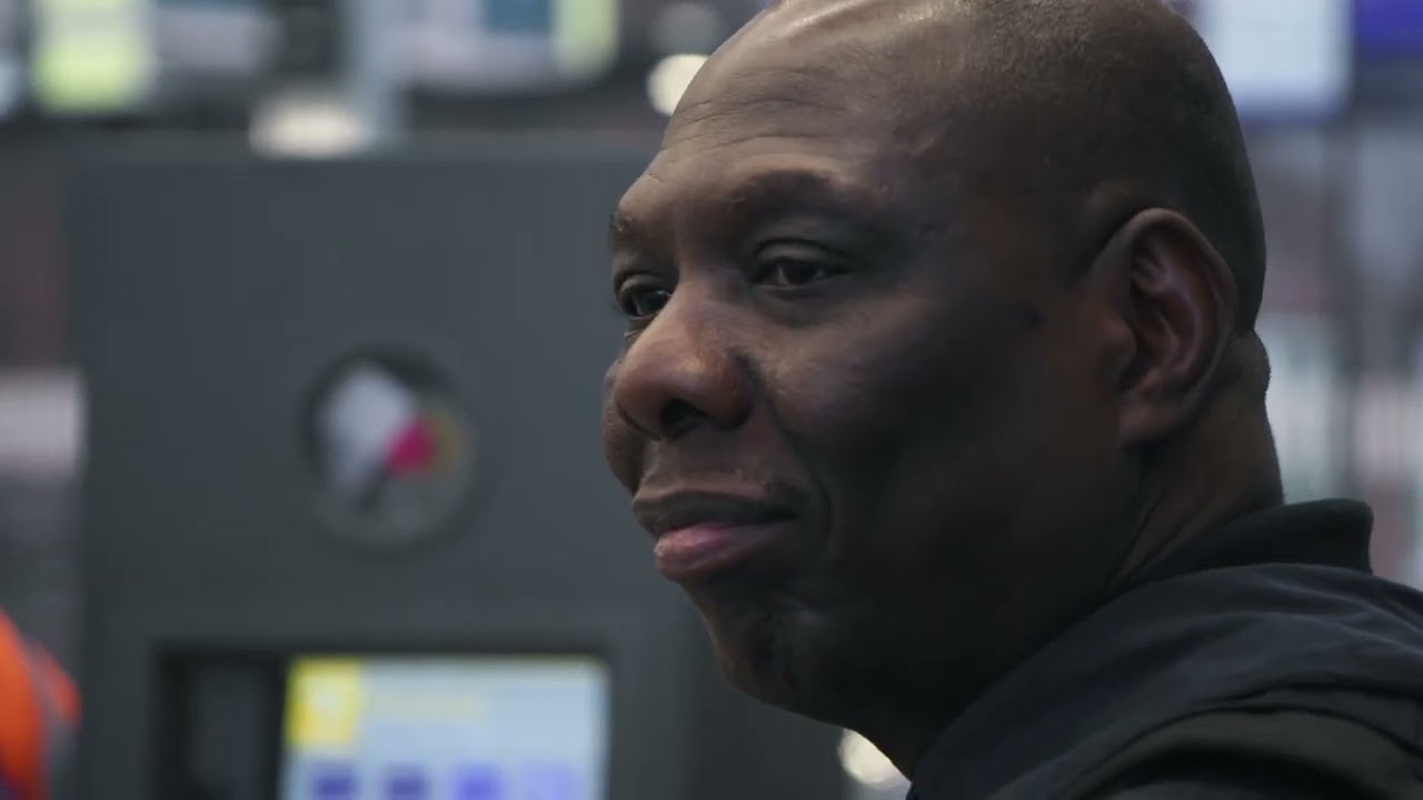 Fare Dodgers At War With The Law S02E10 | £2.5K Contactless Fare Fraud Exposed