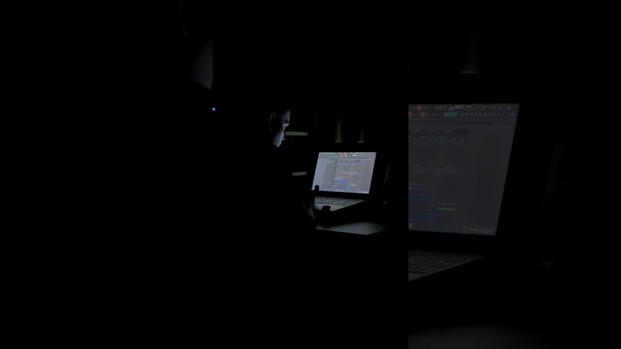 Make a hyperpop beat 👾🎹🫶🏻🐬 #hyperpopbeat #music #hyperpoptypebeatfreeforprofit