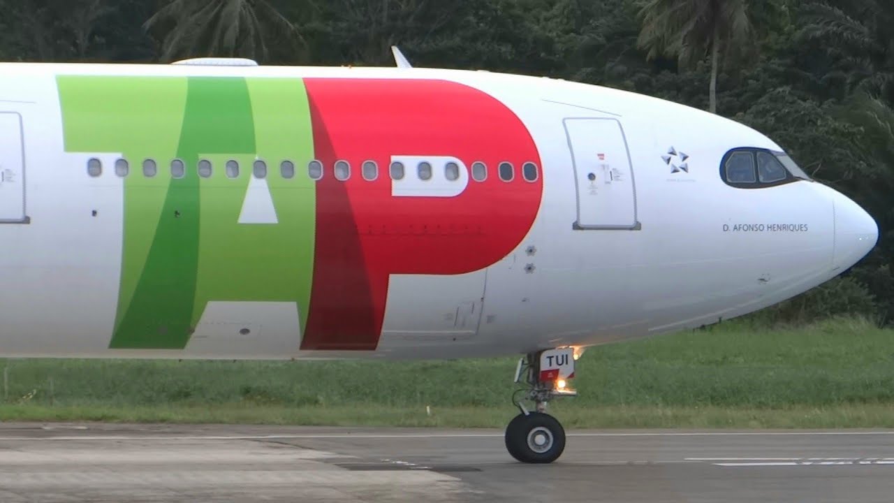 AVIÃO DA TAP DECOLANDO DE SALVADOR DURANTE O DIA ✔