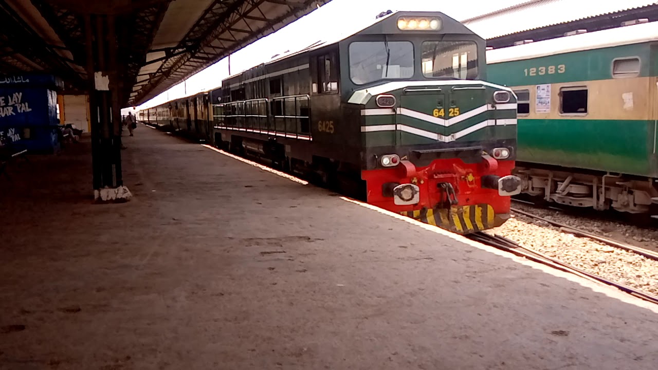 ZCU20-6425 with 04dn BolanMail  @KYC (9/May/2019) 8205 also standing.
