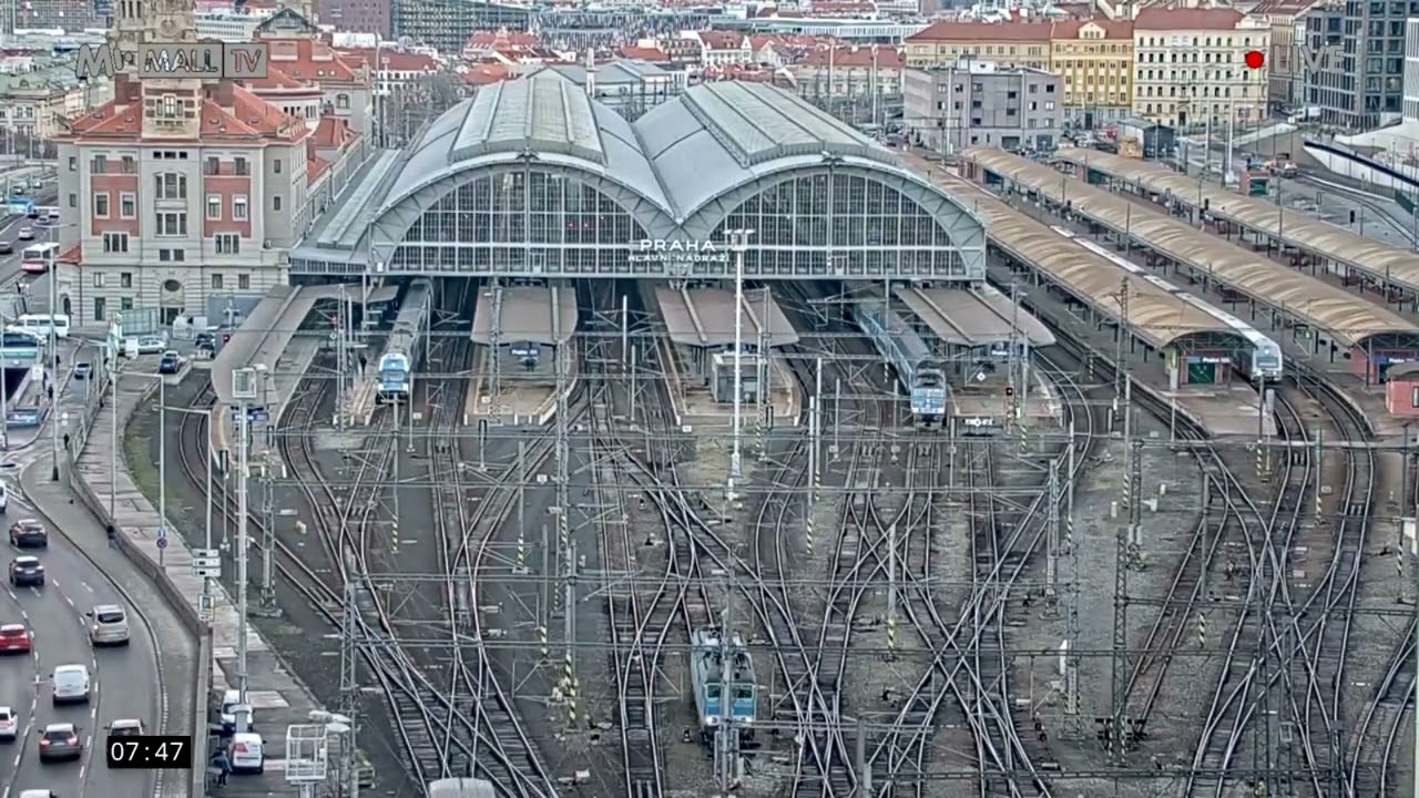 Hlášení Praha hl.n. + Zrušení vlaku IC 564 a IC 540 + Upozornění pro cestující, 17.2.2022 1/5