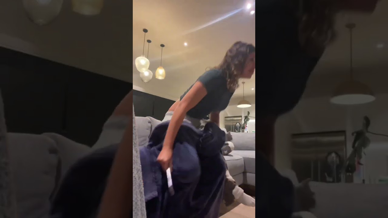 How quickly can I embarrass my daughters on a fake zoom? #genz #prank