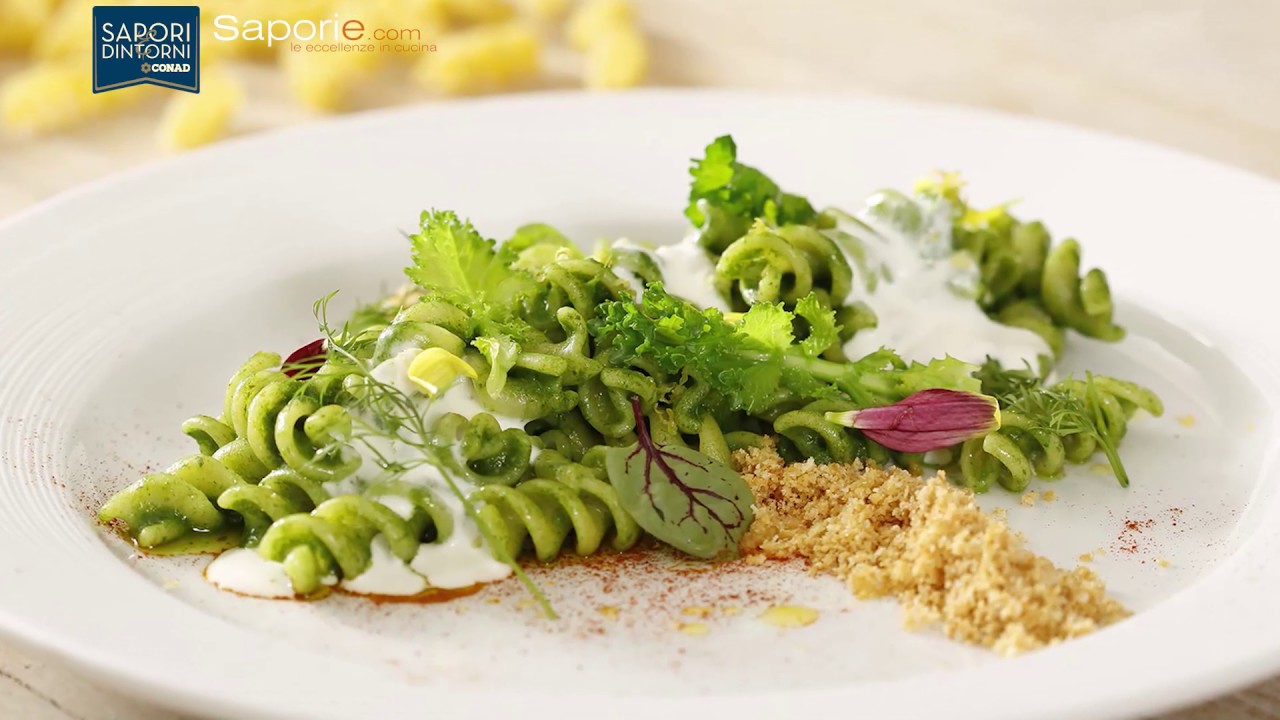 Fusilli con pesto di cime di rapa, crema di burrata e alici | Chef Stefano De Gregorio | Saporie