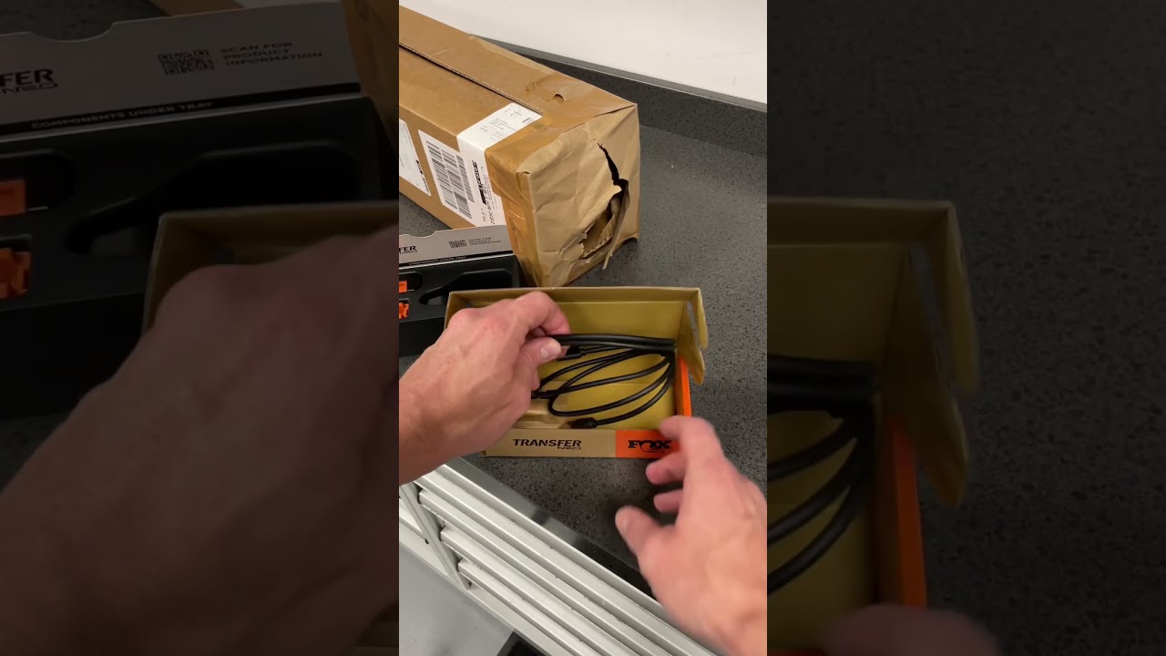 New Fox Neo wireless dropper post&hellip; powerful enough to fight its way outta the box! 😂 #mtb #mtbtech