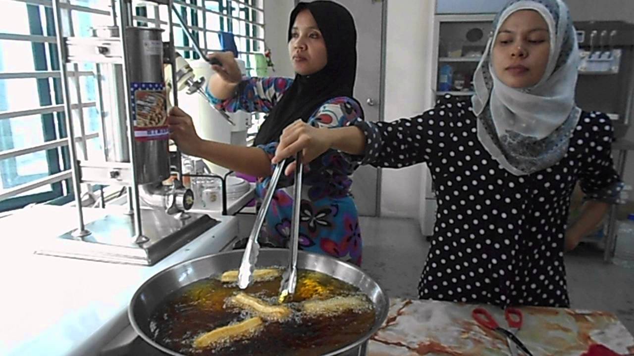 Churro Maker Machine
