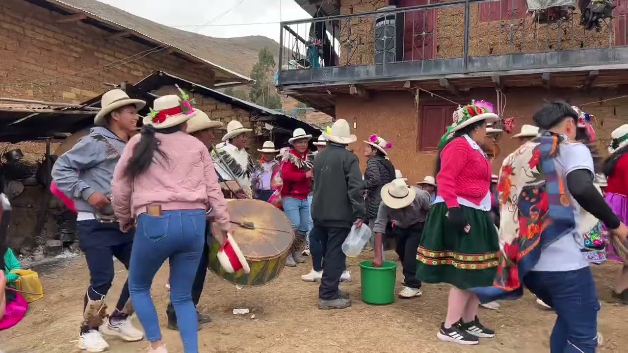 Fiesta patronal san Miguel de huasicañay 2025