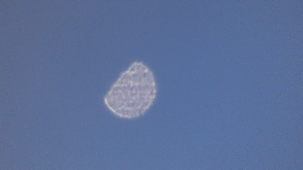 You've Never Seen A Star Do This - The Water above
