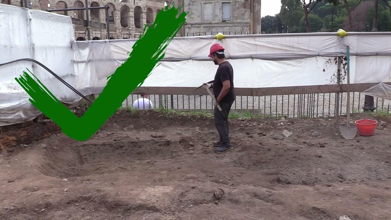 DOVTA Using a pickaxe (German)
