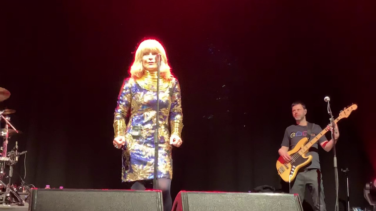 Toyah Ieya live at the Inverness Ironworks