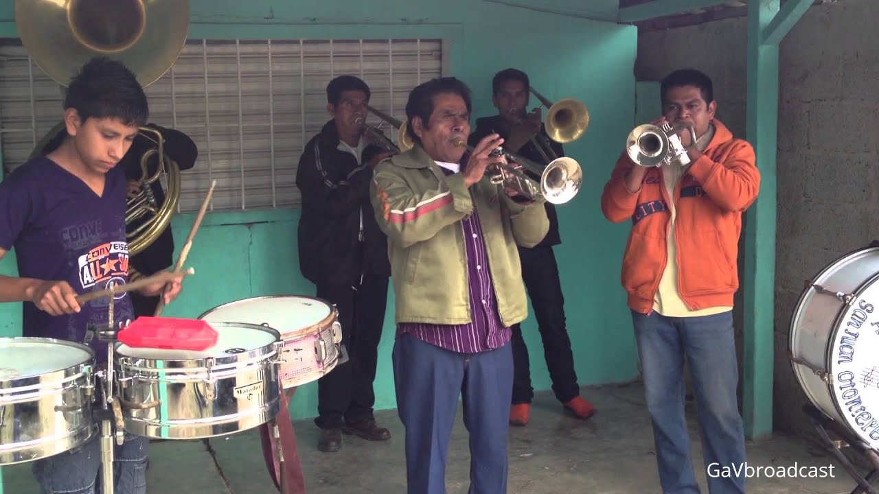Banda de Viento Los Primos - Amor Eterno