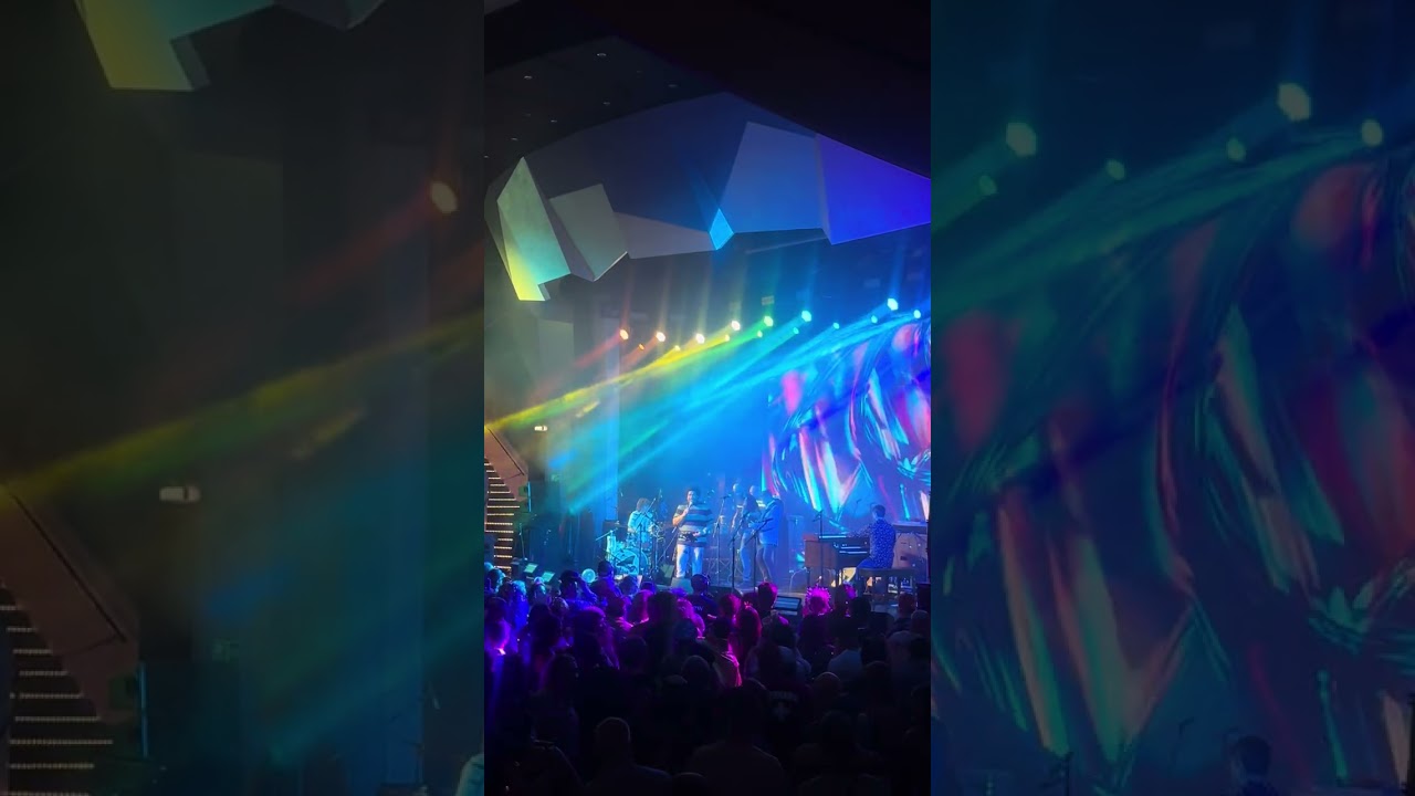 Lady hear me tonight- The New Master Sounds ft Datrian Johnson, Jam Cruise 22