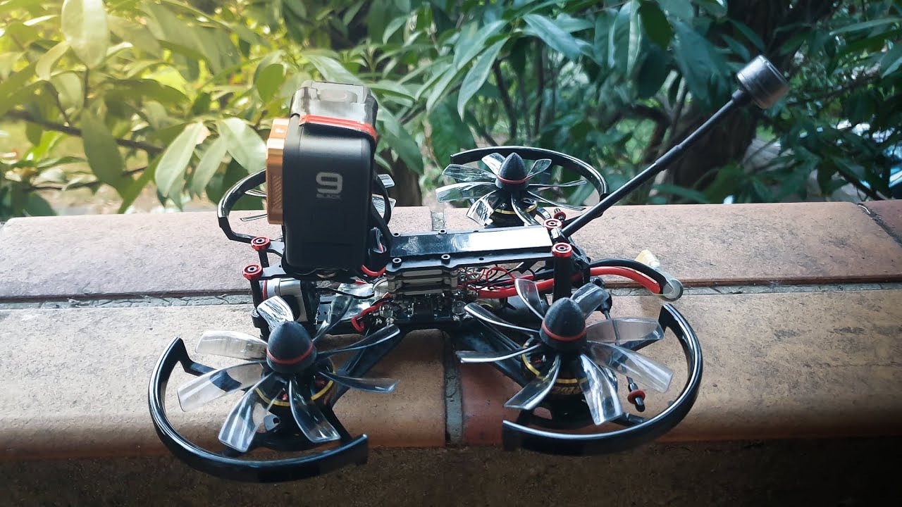 Maiden flight of the Zephyr Mini, the new racewhoop Steadywhoop