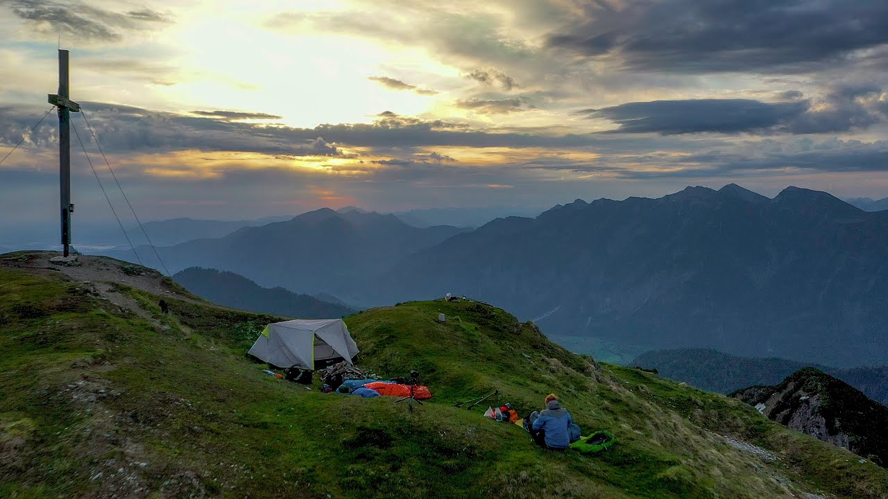 Wildcamping Above Garmisch-Partenkirchen - Hiking in the Bavarian Alps | Germany