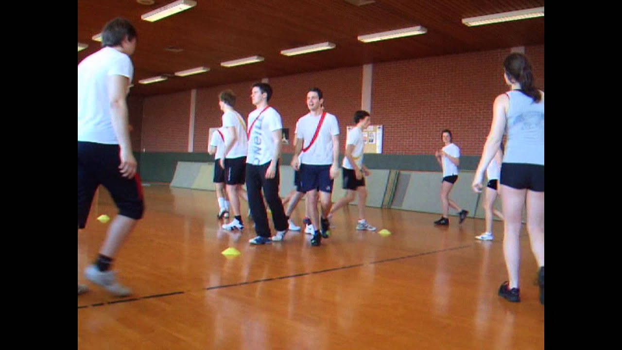Arteveldehs volksdans: Bal in de straat