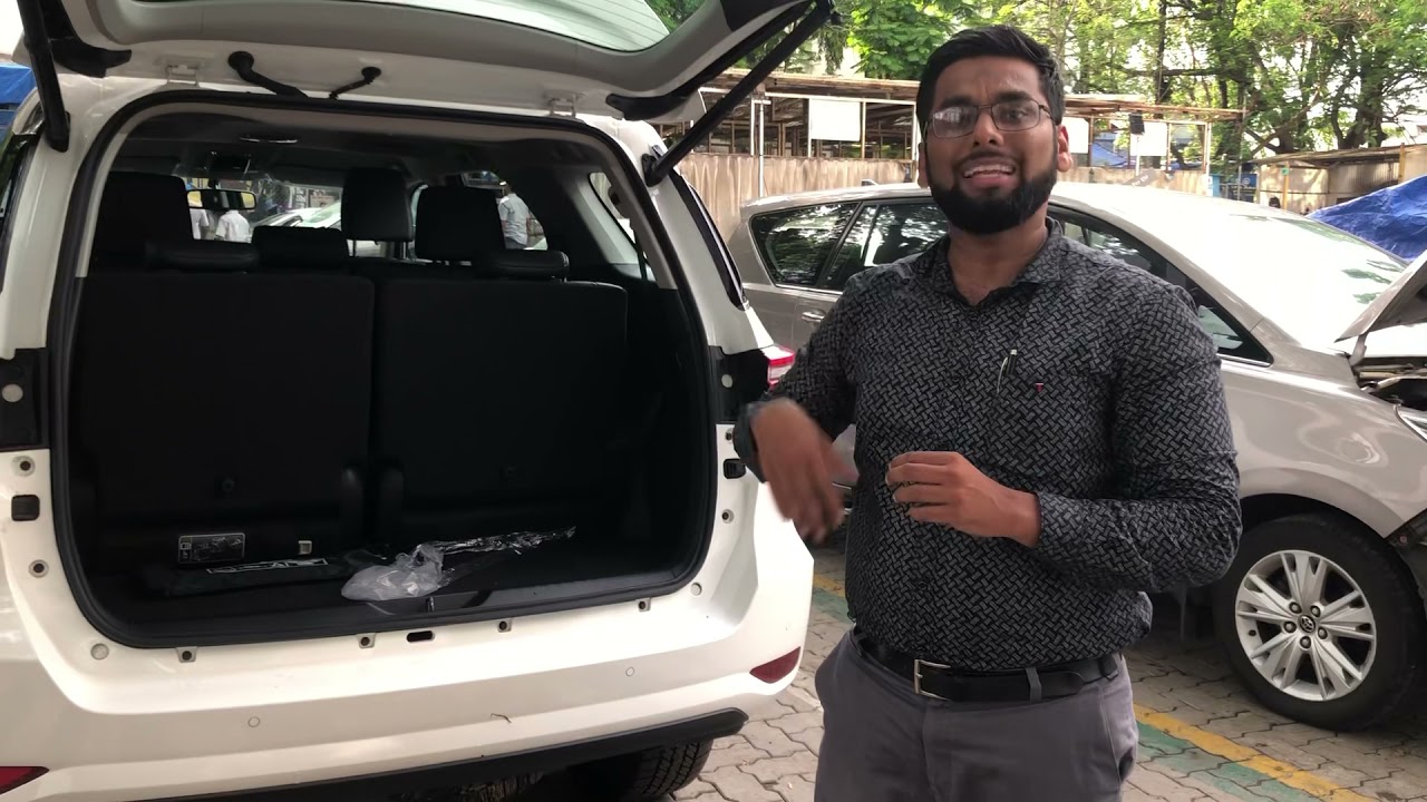 How to remove spare wheel of New Toyota Fortuner, Fortuner Legender and Innova Crysta| Fortuner 2021