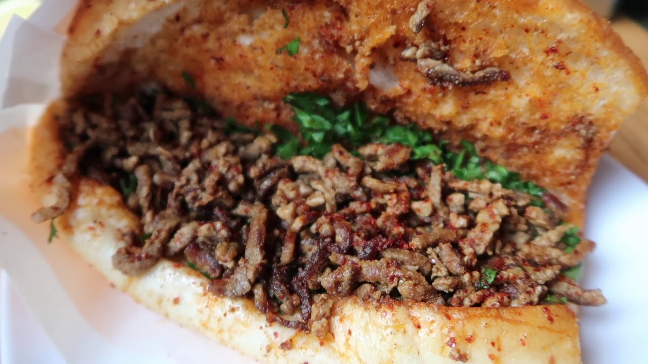 🇹🇷 Tantuni - Delicious meat sandwich! Istanbul Street Food, Turkey