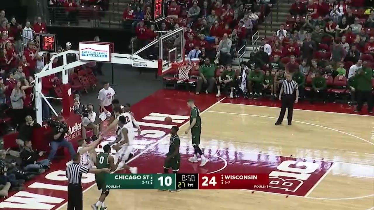 Pritzl Goes Behind the Back for the And-1 vs. Chicago State