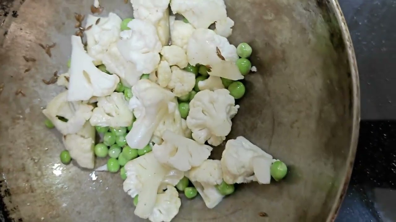 Black Gobi Mattar! #food #viralrecipe #foodlover #recipes #cooking #foodie #lunch 