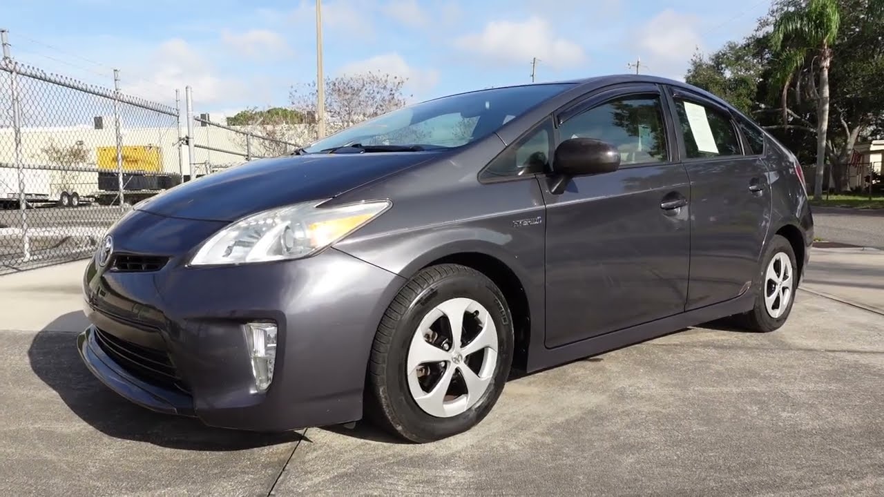 ПРОДАНО. Toyota Prius IV 2015 года выпуска, пробег 47 000 миль, один владелец, гибридный двигател...