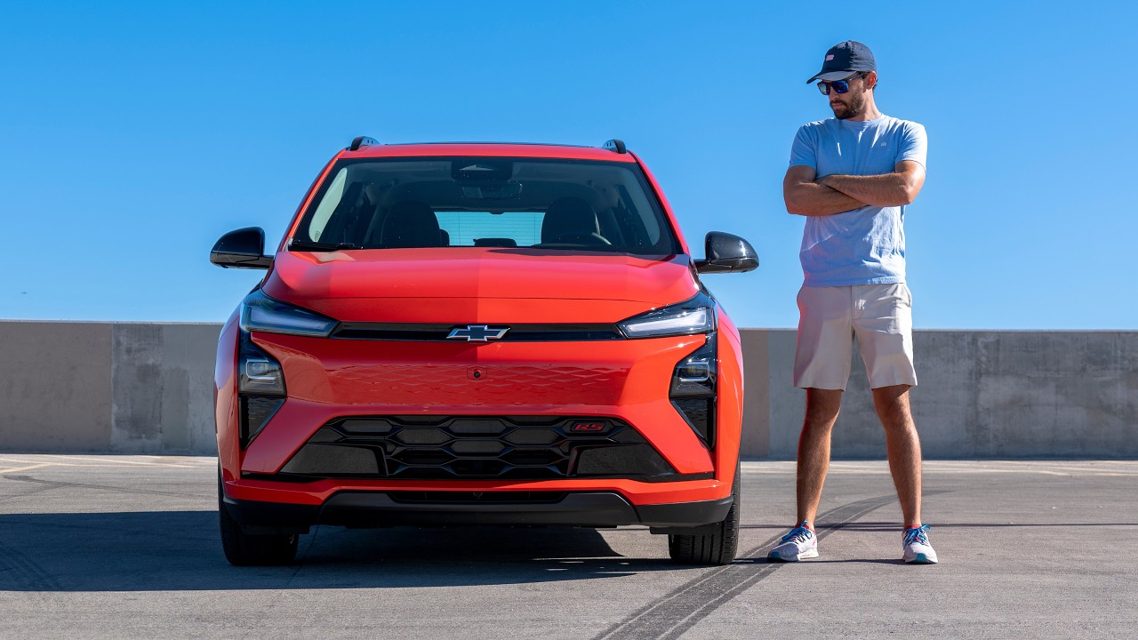 Я протестировал Chevy Bolt 2027 года &mdash; вот что вы получаете за $27 000