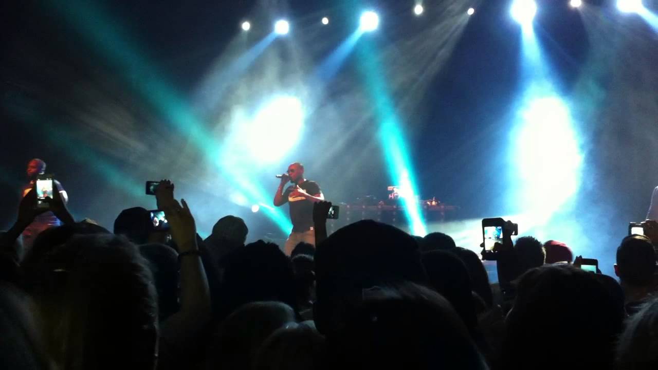 Sexion D'Assaut - Plus qu'un son (Concert Lausanne 20.10.2012 )