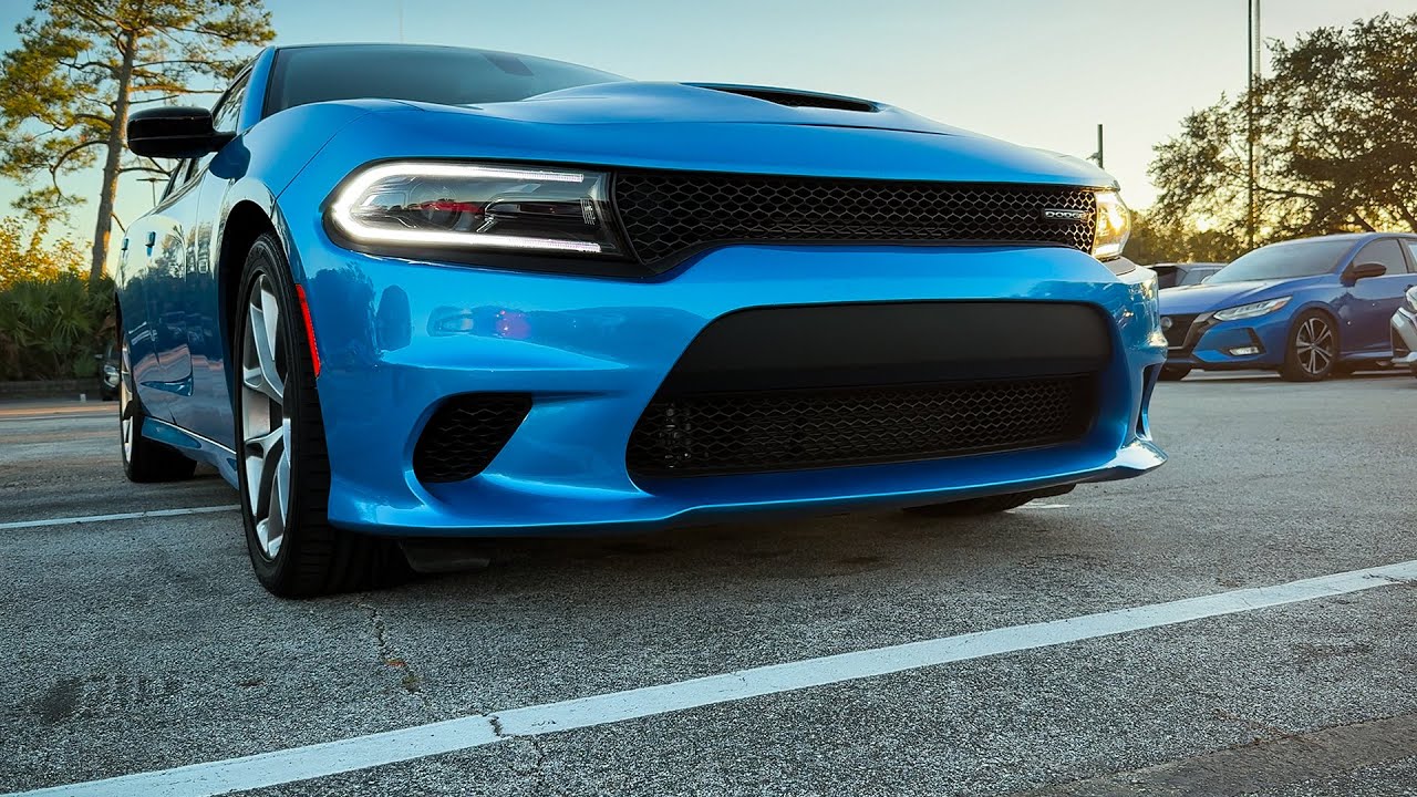 2023 Dodge Charger GT B5 Blue Pearlcoat &mdash; Pure Sound & Walkaround | Stunning Muscle Sedan