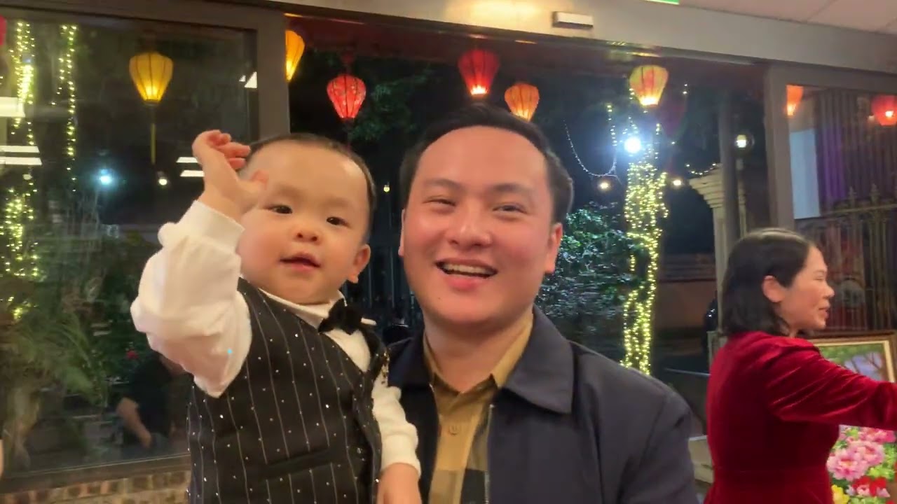 Gặp mặt chúc mừng, chia tay đ/c Hân