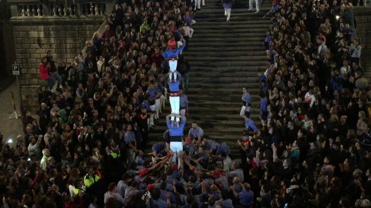 Castellers a la Catedral de Girona