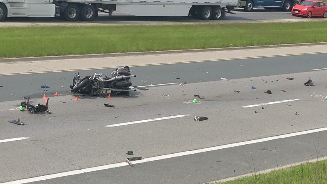 Motorcycle crash on Hamilton’s Linc seriously injures one person