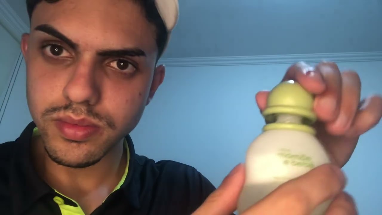 ASMR CASEIRO - ITENS ALEATÓRIOS DO MEU GUARDA ROUPA 😴