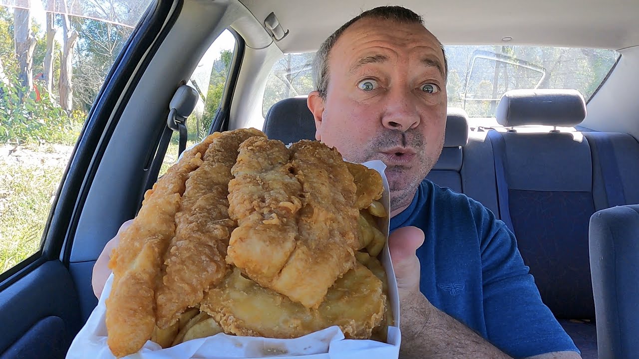 Рыба с картофелем фри из Old Dennis Takeaway