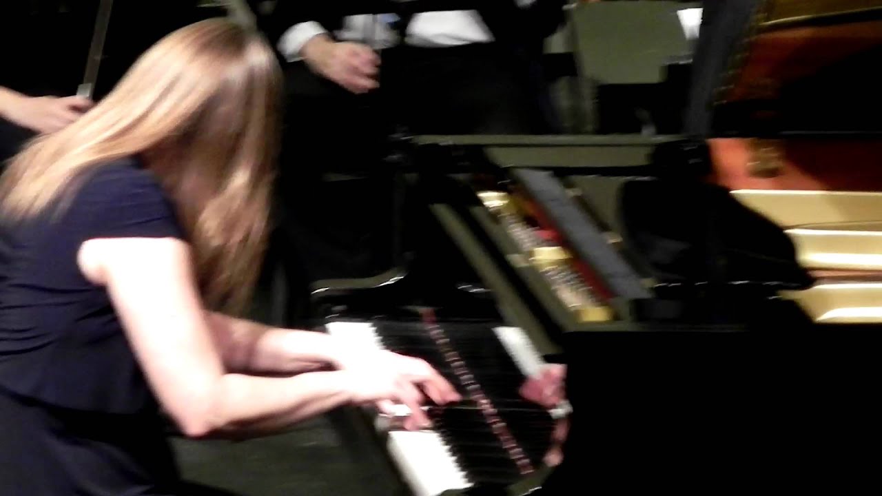 Full video H.M.Gorecki op.40 Concierto para piano y cuerdas, Ewa Jasinska, pianista
