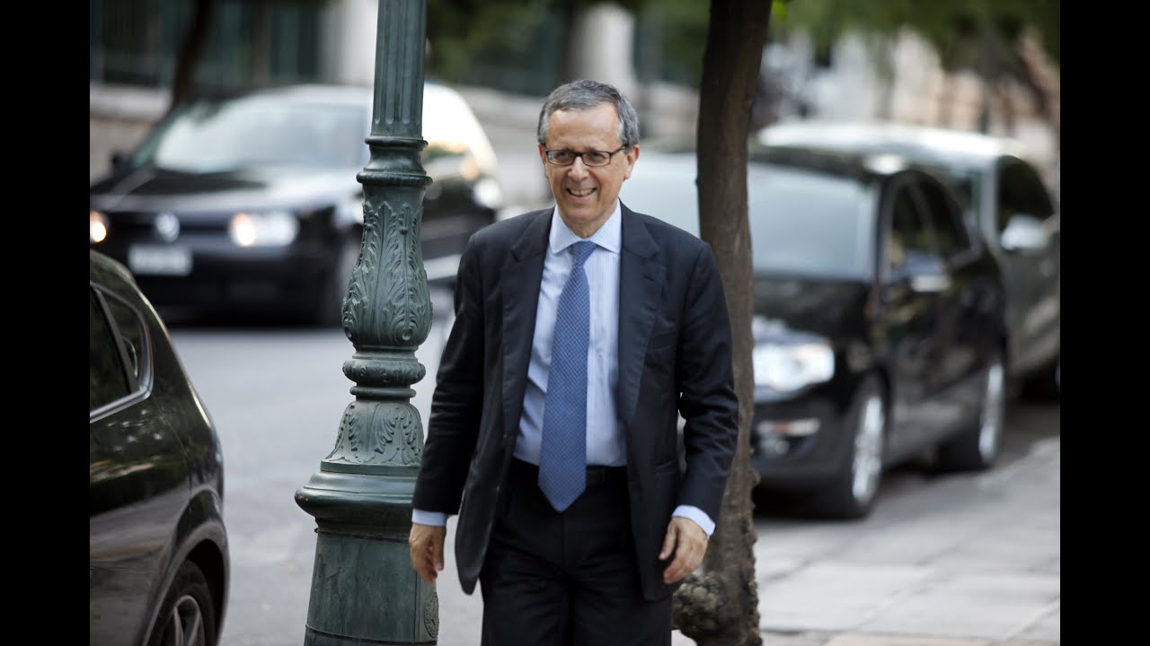 &Tau;ά&kappa;&eta;&sigmaf; &Mu;&pi;&alpha;&lambda;&tau;ά&kappa;&omicron;&sigmaf; : &laquo;&Nu;&alpha; &sigma;&tau;&alpha;&mu;&alpha;&tau;ή&sigma;&epsilon;&iota; &eta; &xi;έ&nu;&eta; &epsilon;&pi;&iota;&tau;&rho;&omicron;&pi;&epsilon;ί&alpha; &sigma;&tau;&omicron; &Epsilon;&lambda;&lambda;&eta;&nu;&iota;&kappa;ό &pi;&omicron;&delta;ό&sigma;&phi;&alpha;&iota;&rho;&omicron;&raquo;