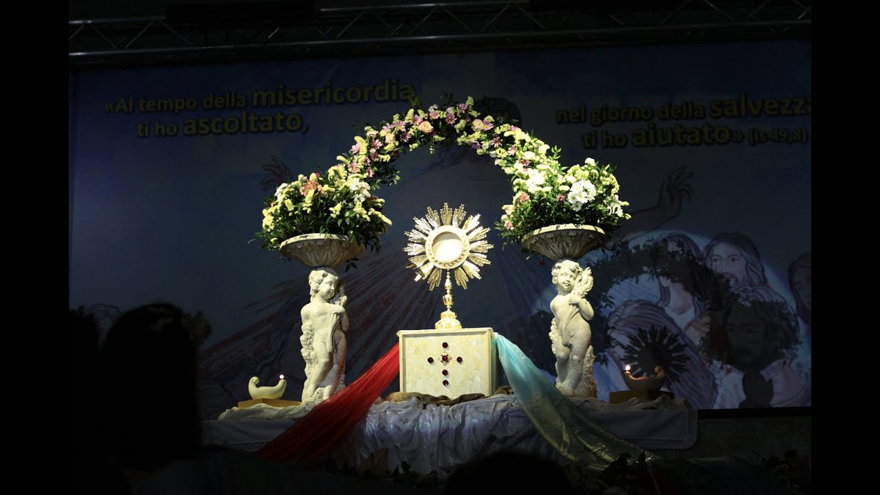 Convegno 2016 Gesù Risorto - Adorazione Eucaristica