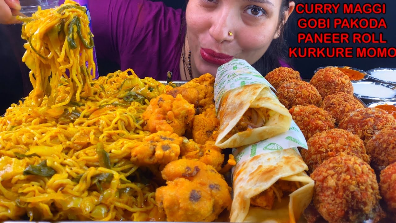 Eating Spicy🔥 Soupy Curry Masala Maggi, Spicy Paneer Roll, Gobi Pakoda, Kurkure Momo | Street Food