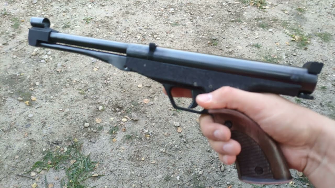 Gamo Center vintage spring air pistol from 1974- plinking
