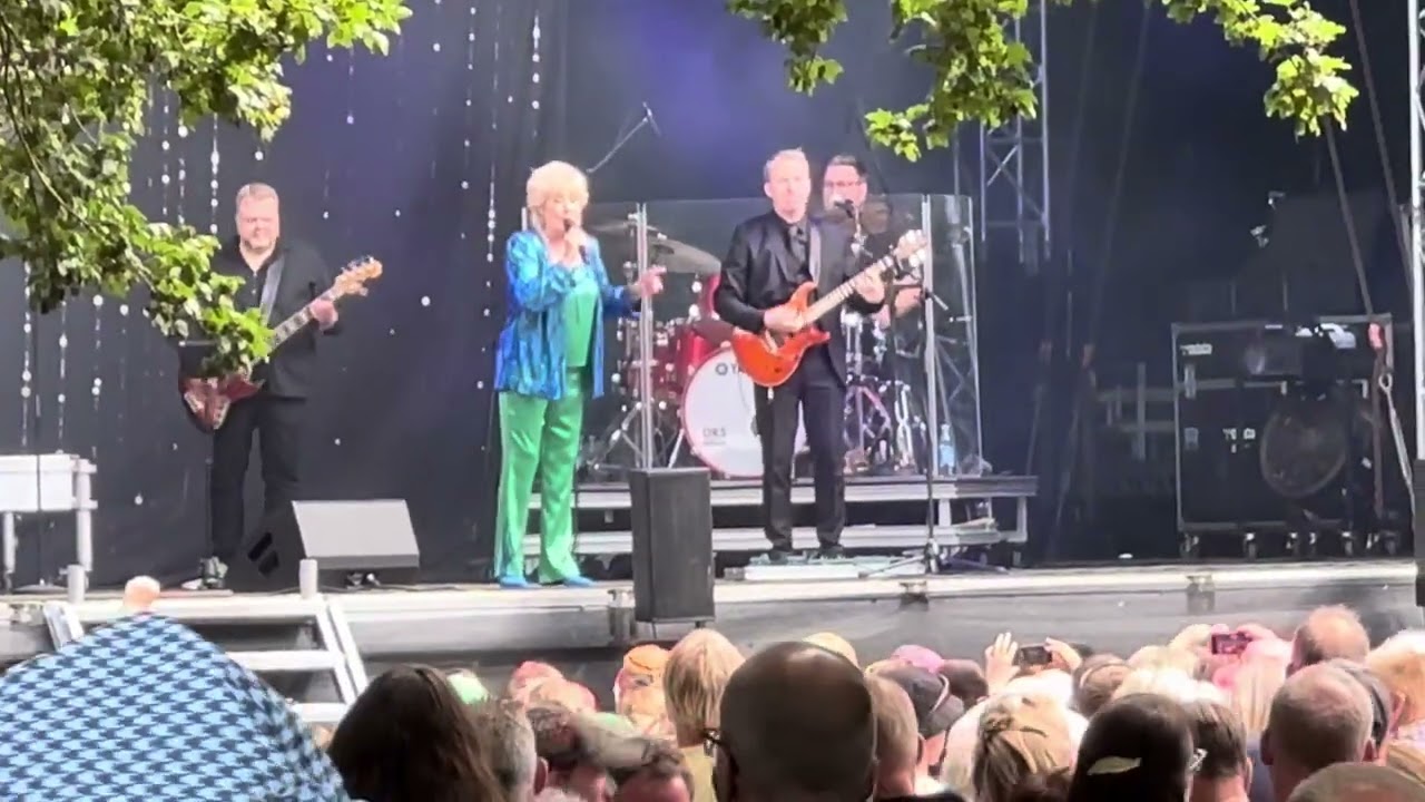 Birthe Kjær & Feel Good Band - 80’er Dansk Melodi Grand Prix vindere Medley (Ringsted Festival 2023)