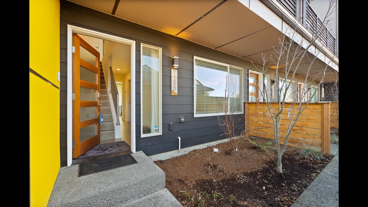 Luxurious Townhome in West Seattle! - 9443 35th Ave SW#D, Seattle, WA