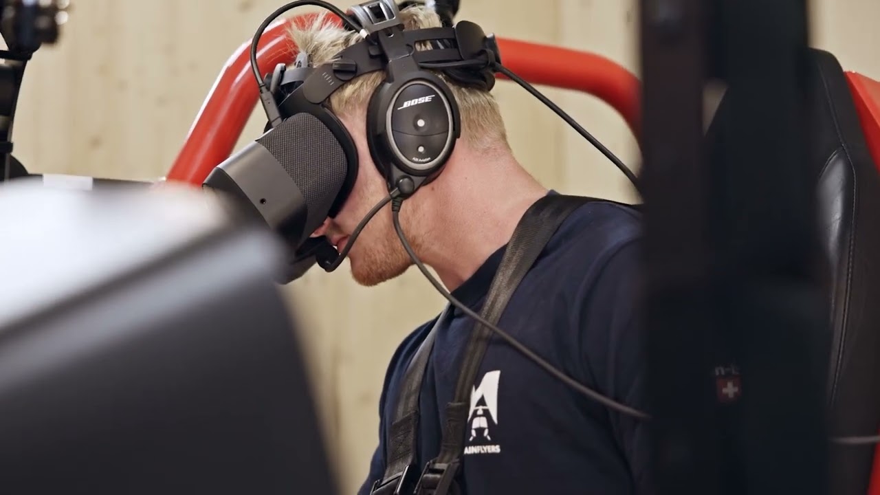 New HESLO sling load training module on the VR helicopter simulator