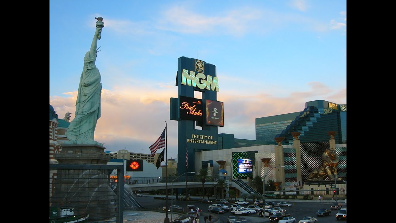 USA Las Vegas MGM Grand Hotel MGM Resorts International Garden Arena mgm grand Pool
