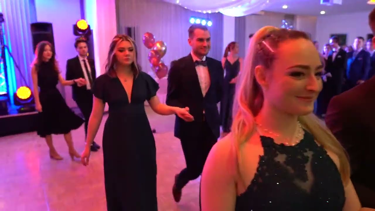 Studniówka 2022 w VI LO Bydgoszcz