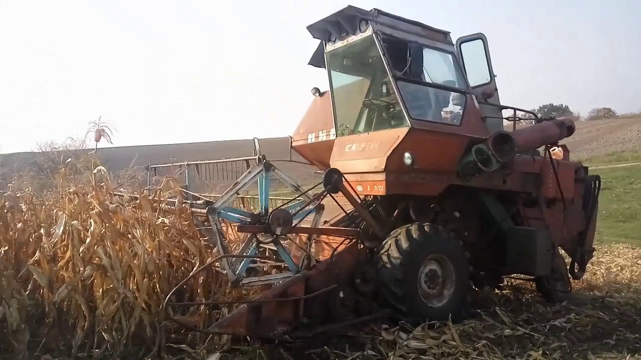 Молотим кукурузу НИВА СК 5