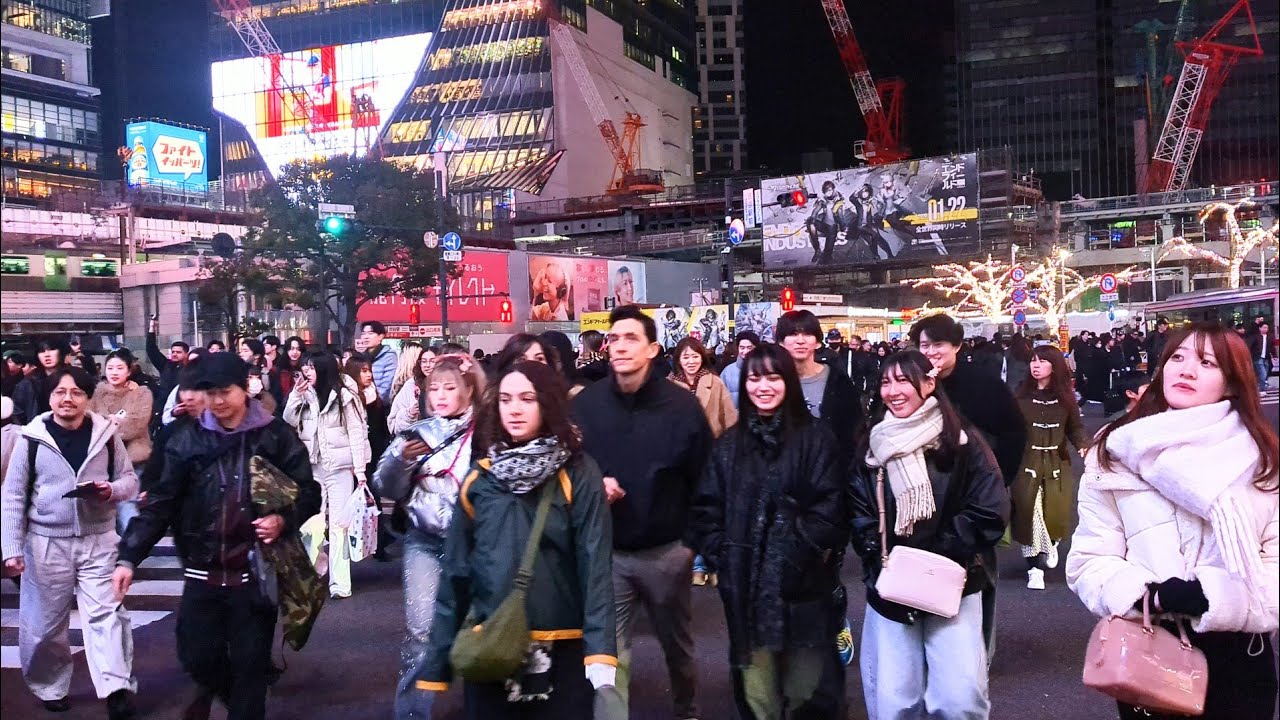 Shibuya Winter night view and walking tour. Tokyo , Japan 